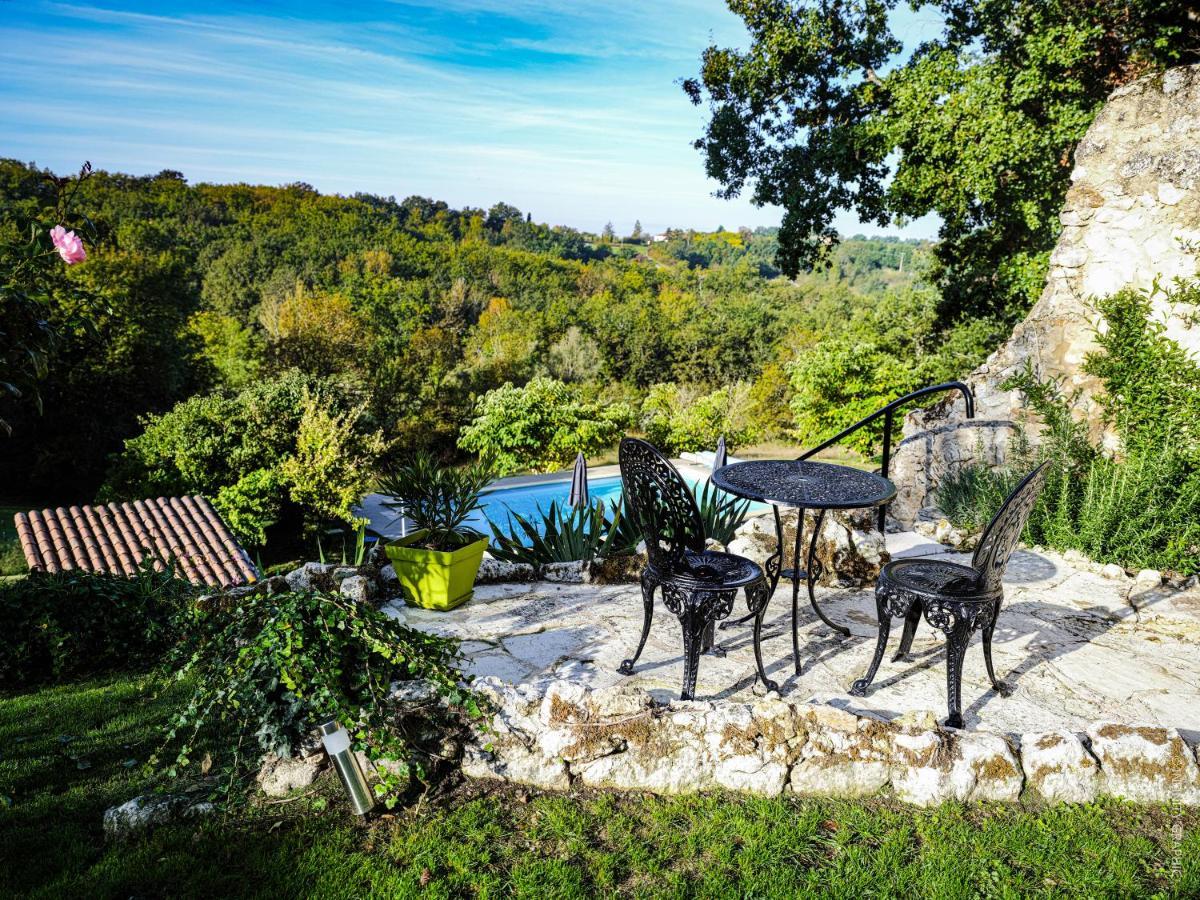 L'antre Des Bastides Frühstückspension Saint-Martin-de-Villereal
